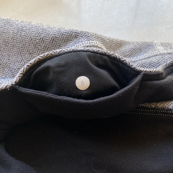 Lululemon Wunder Under Crop Herringbone White Black Size 6 - Picture 14 of 15